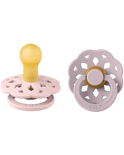 Bibs Boheme
Set di 2 Ciucci Rosa e Lilla Chiaro Tettarella 6+ m in Gomma Naturale Senza BPA PVC e Ftalati