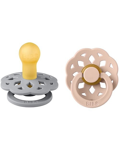 Bibs Boheme
Set di 2 Ciucci Grigio Chiaro e Rosa Cipria Tettarella 0-6 m in Gomma Naturale Senza BPA PVC