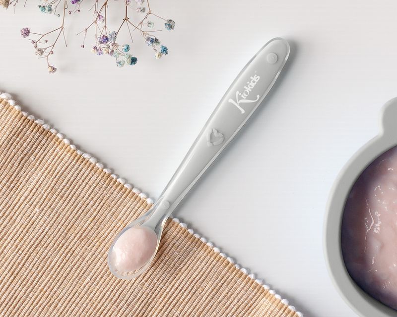 Kiokids Cucchiaino in Silicone Grigio