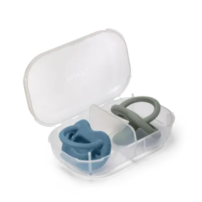 Nuvita Succhietto Orthosoft Light in Silicone Pèowder blu / Sage Green