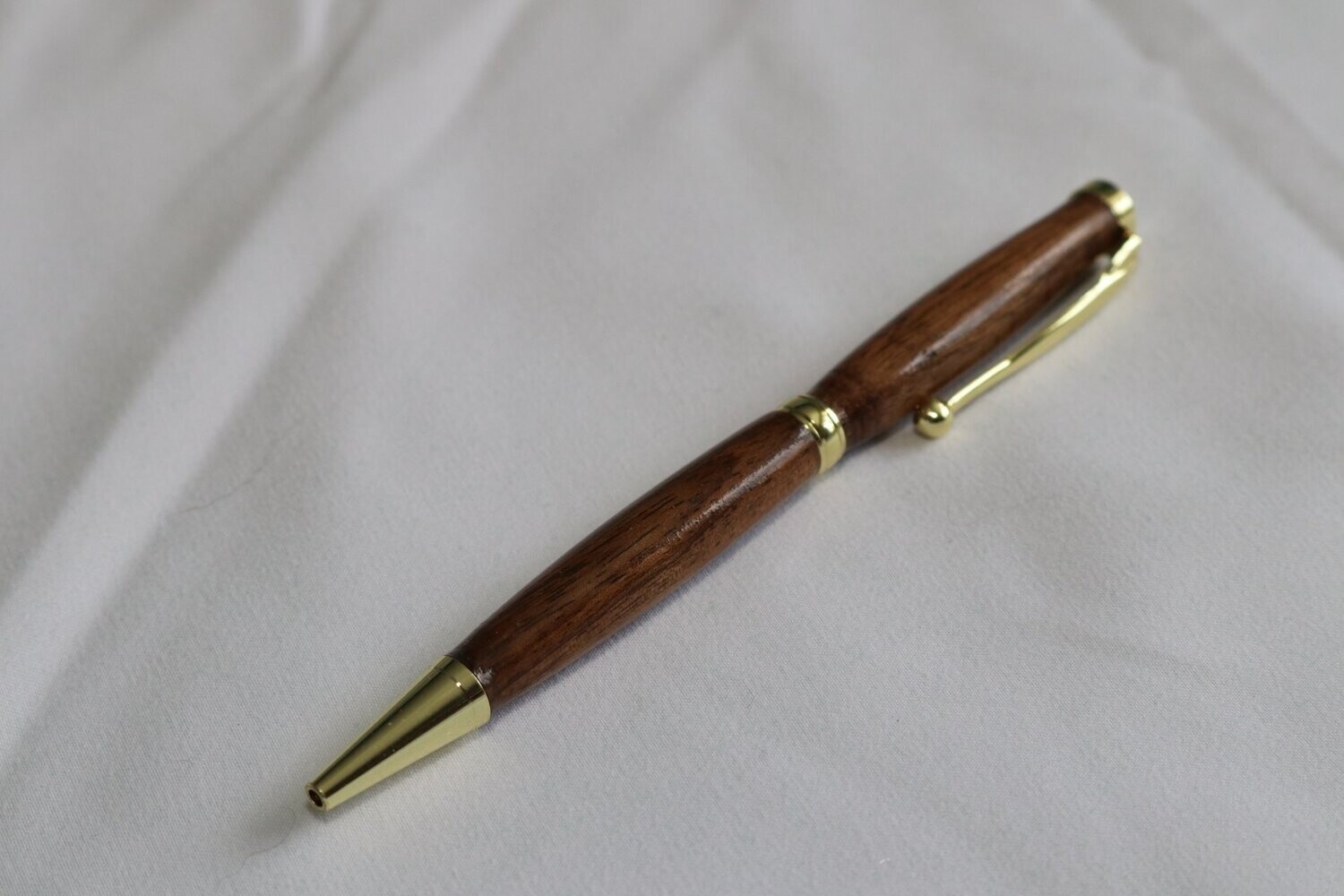 English Walnut Slimline Pen with Gold-coloured Hardware