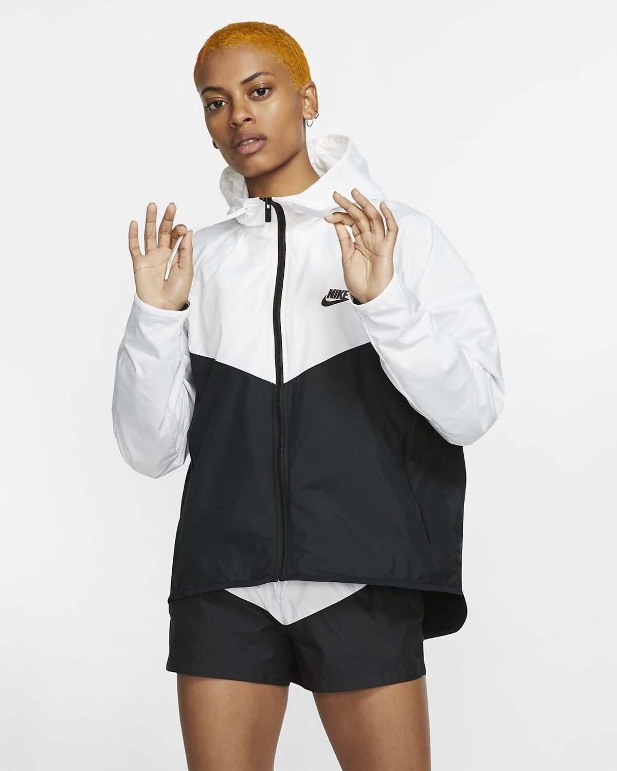 NIKE WINDBREAKER