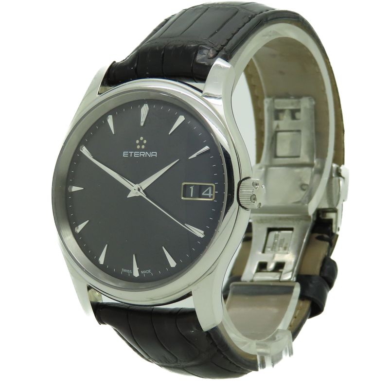 Eterna Vaughan Big Date