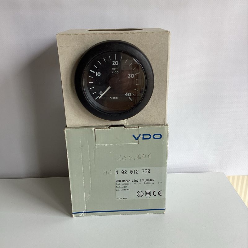 VDO Drehzahlmesser Ocean Line N02012730 24 Volt NEU OVP