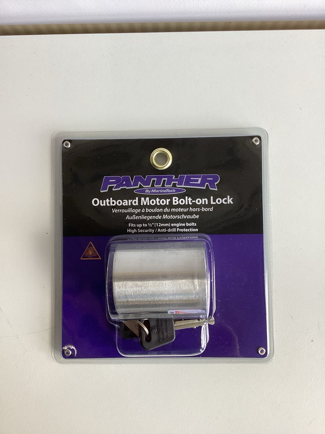 Quicksilver 8M0054121 OB Motor Lock