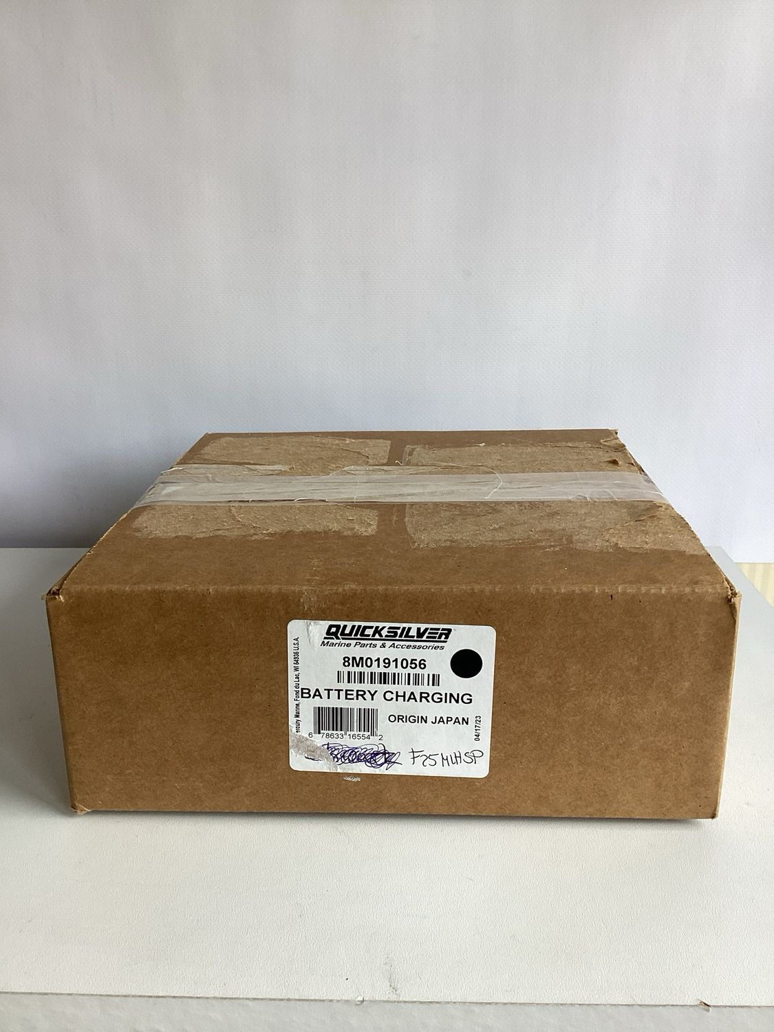 Quicksilver 8M0191056 Battery Charging
