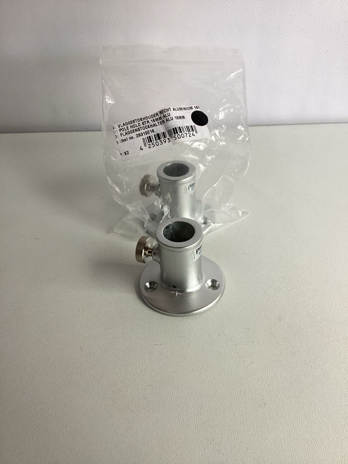 Pfeiffer 28310016 Flaggenstockhalter Alu 16mm