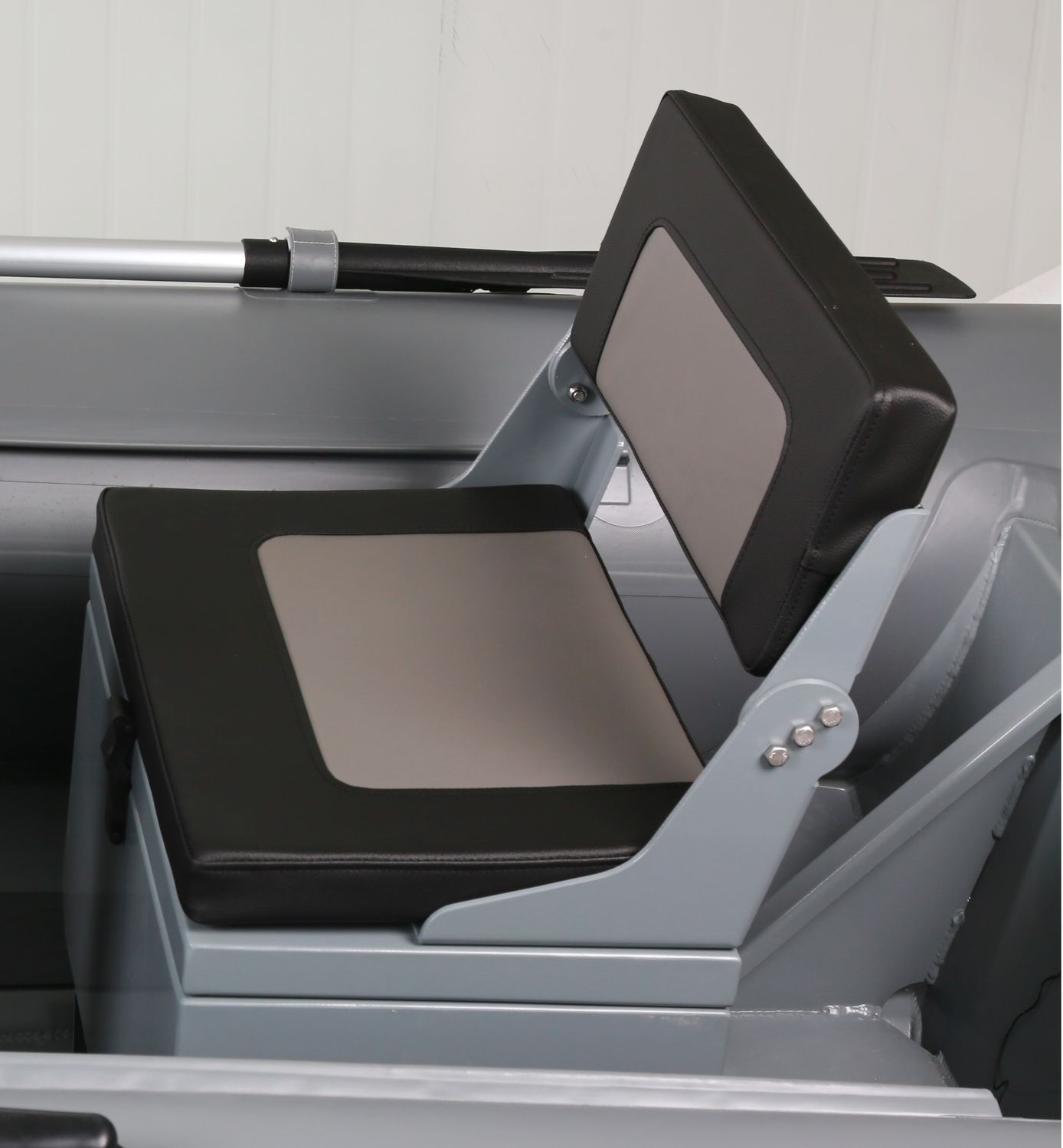 Quicksilver 1-Personen Sitzbank FCT725 zur Lenkkonsole