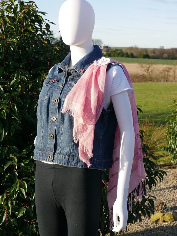 uP waistcoat "Pink Blush"
