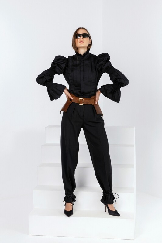 Black puff Blouse
