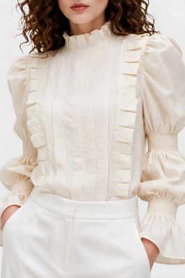 Creme blouse with puffy sleeves (outlet)