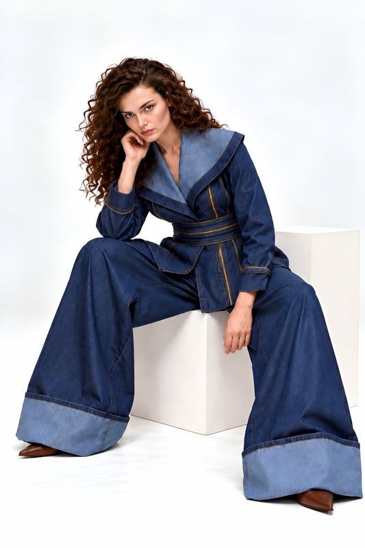 Blue denim jacket with zippers and separated belt