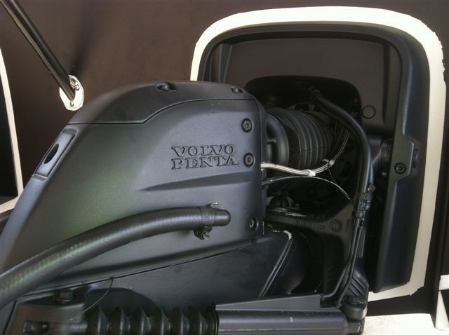 Volvo Ocean / DPH outdrives Generations A, B, and C.  Replaces fill plug under plastic cover.