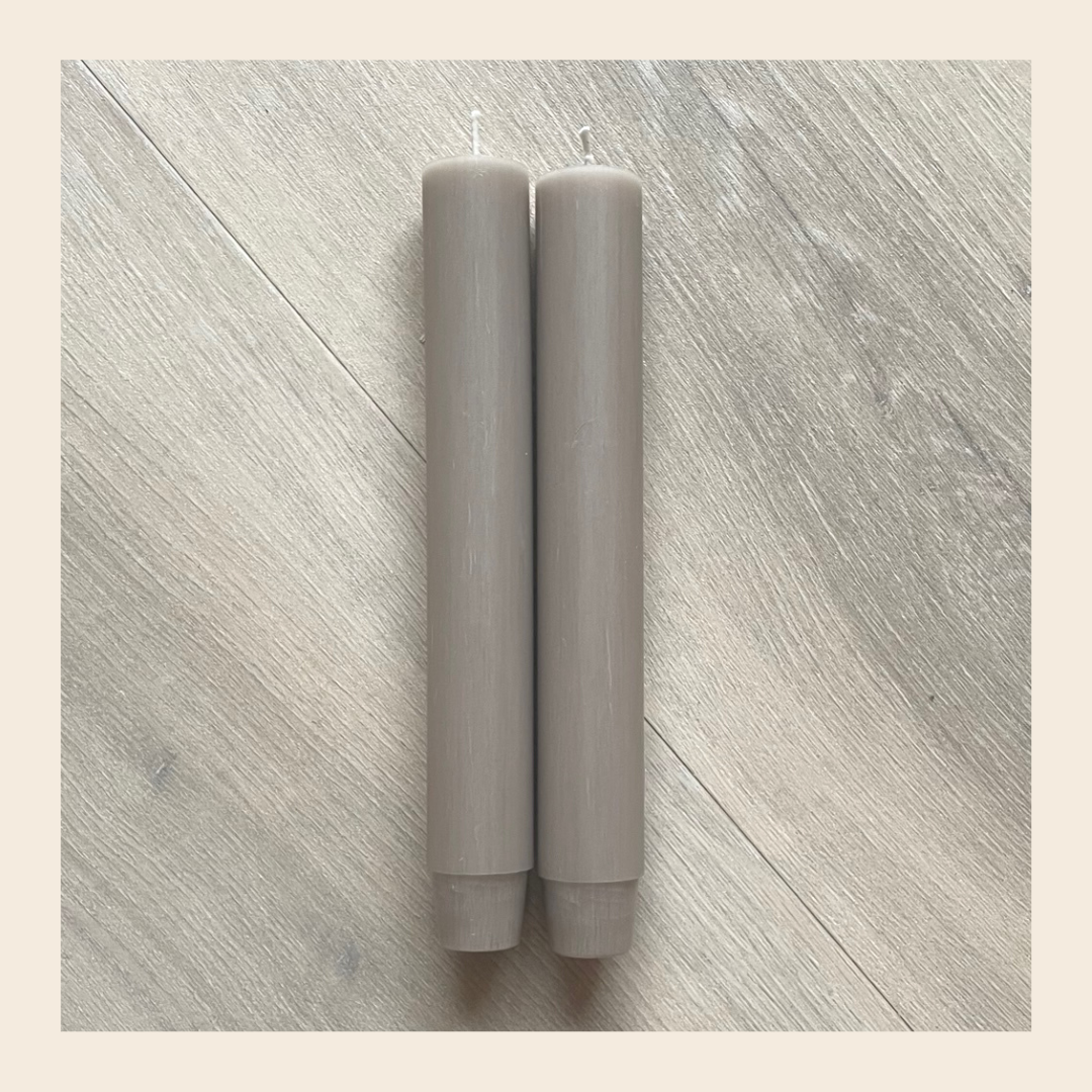 Dikke dinerkaars - beige 12u