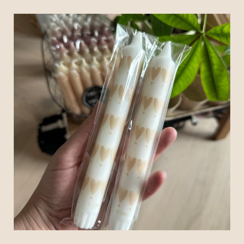 Set van 2 - beige hartjeskaarsen