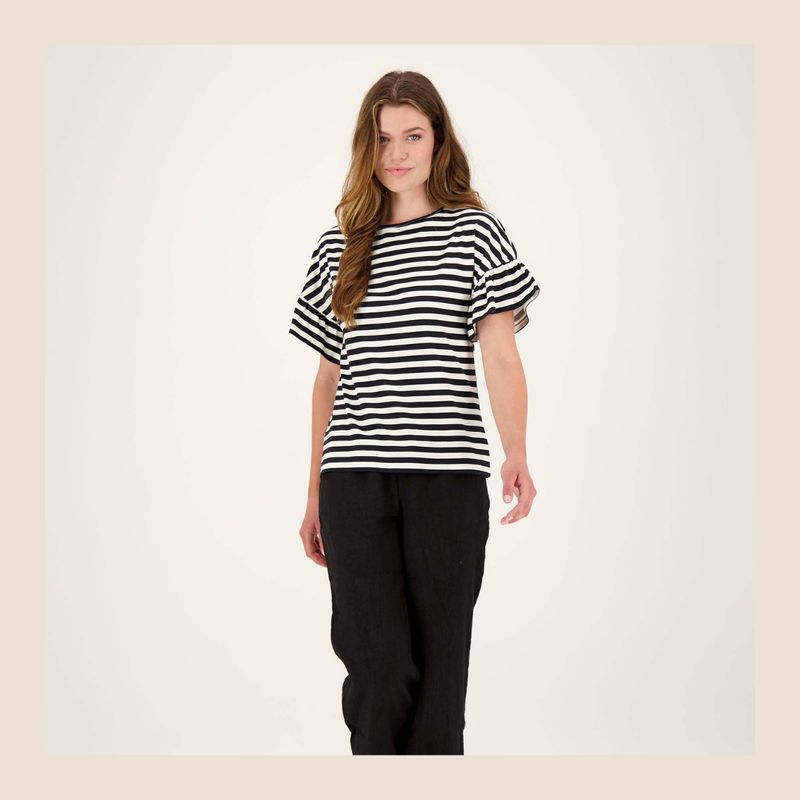 Zusss gestreept t-shirt met vlindermouw - maat S