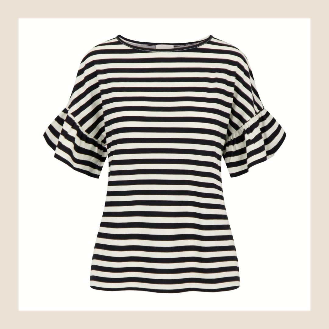 Zusss gestreept t-shirt met vlindermouw - maat M