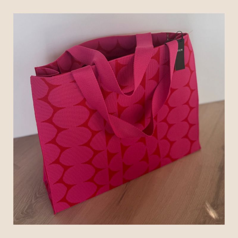 Big shopper Claire - Wauw