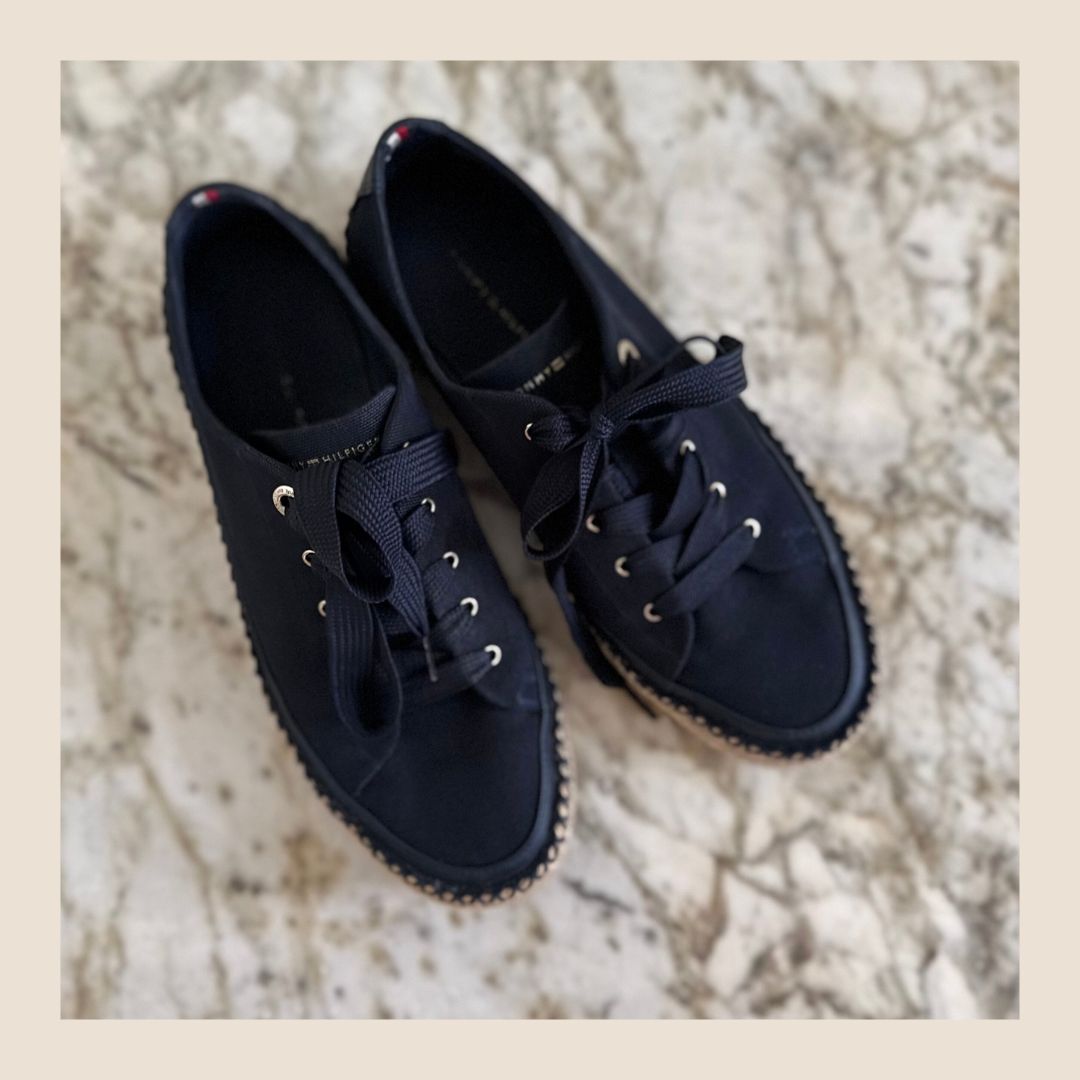 Preloved Tommy Hilfiger sneaker / espadrilles maat 41