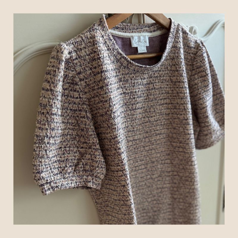 Preloved aubergine truitje met gouddraad - maat XL