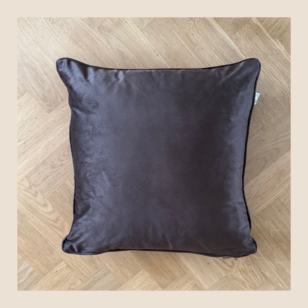 Kussen dark brown