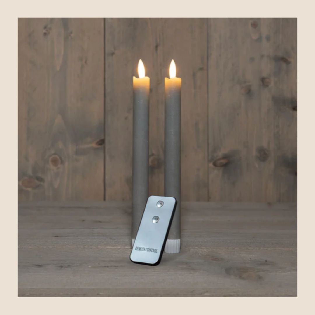 Wax led dinerkaarsen - set van 2 Taupe