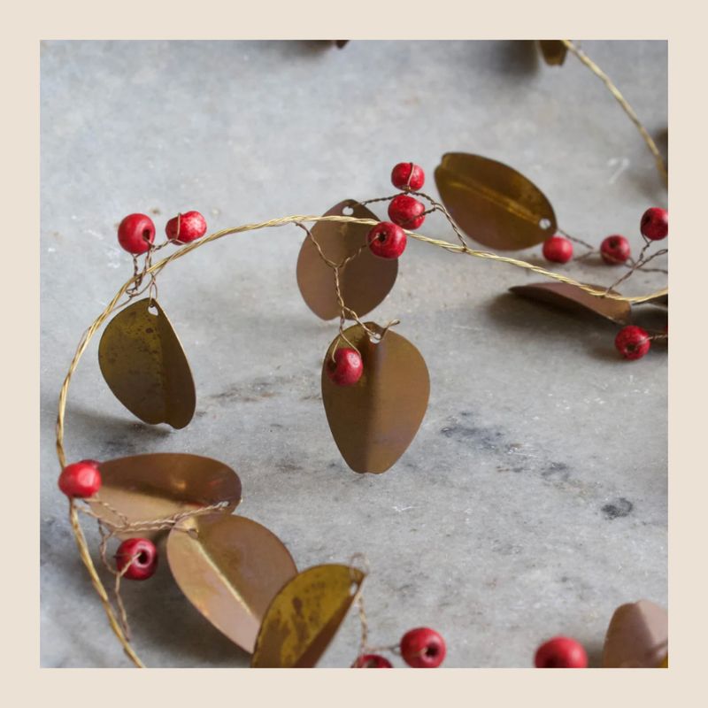 WELDAAD - Red berry garland