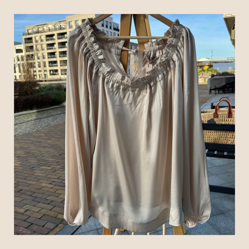 Preloved satinlook blouse van H&M - maat L Preloved satinlook blouse van H&M - maat L