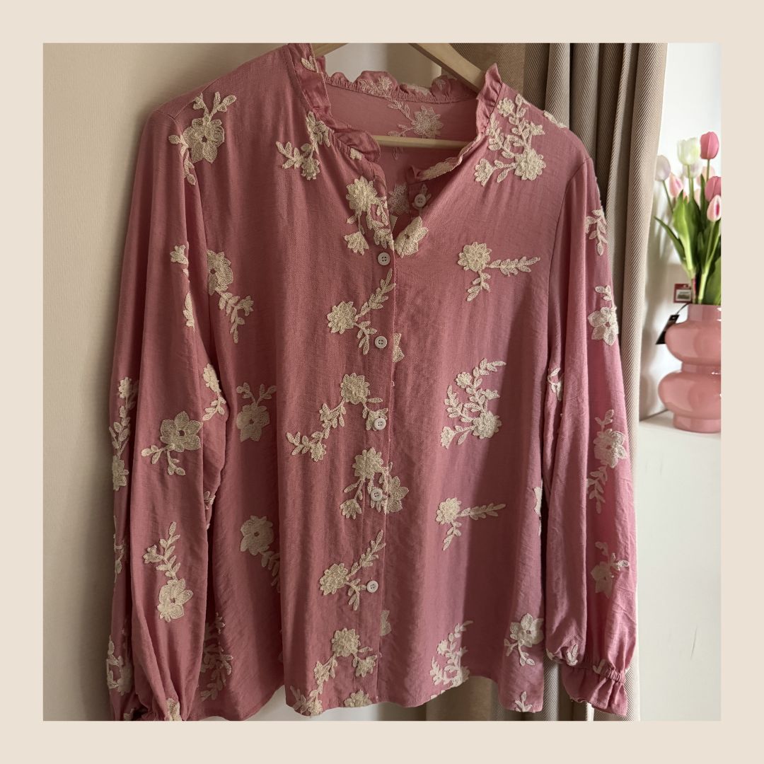 Nieuwe Pink Lady met borduursel - maat 40