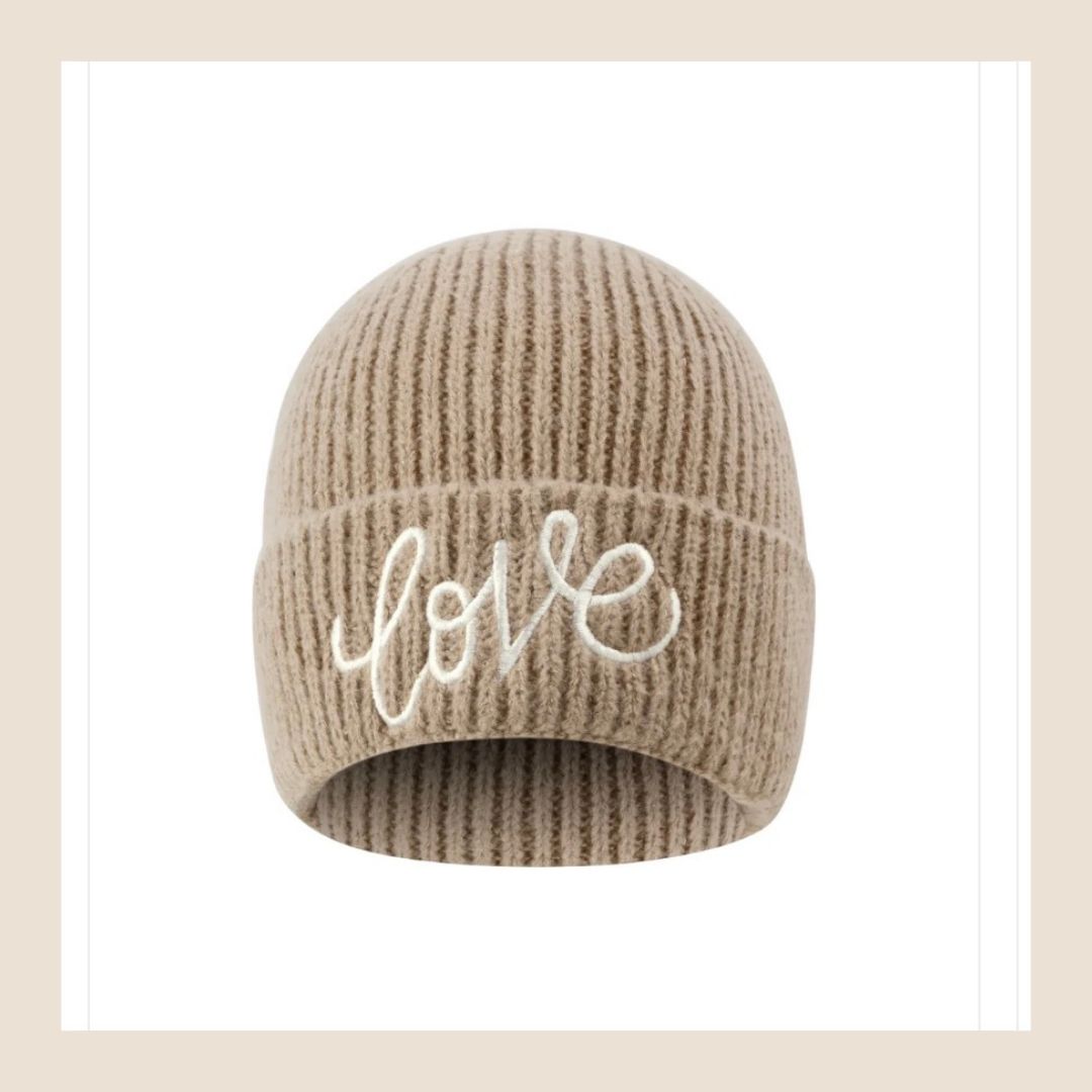 Muts beige LOVE