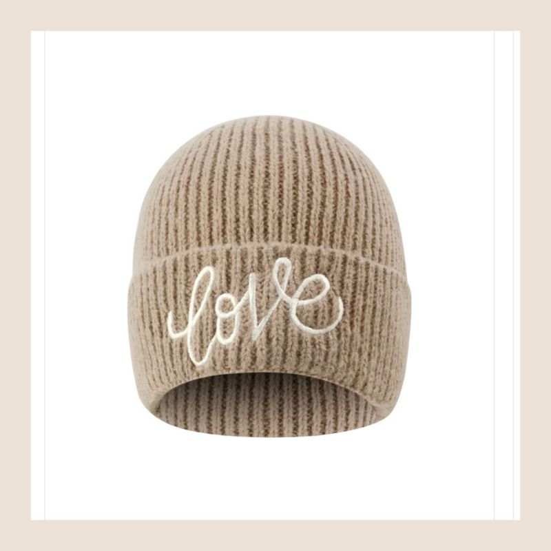 Muts beige LOVE