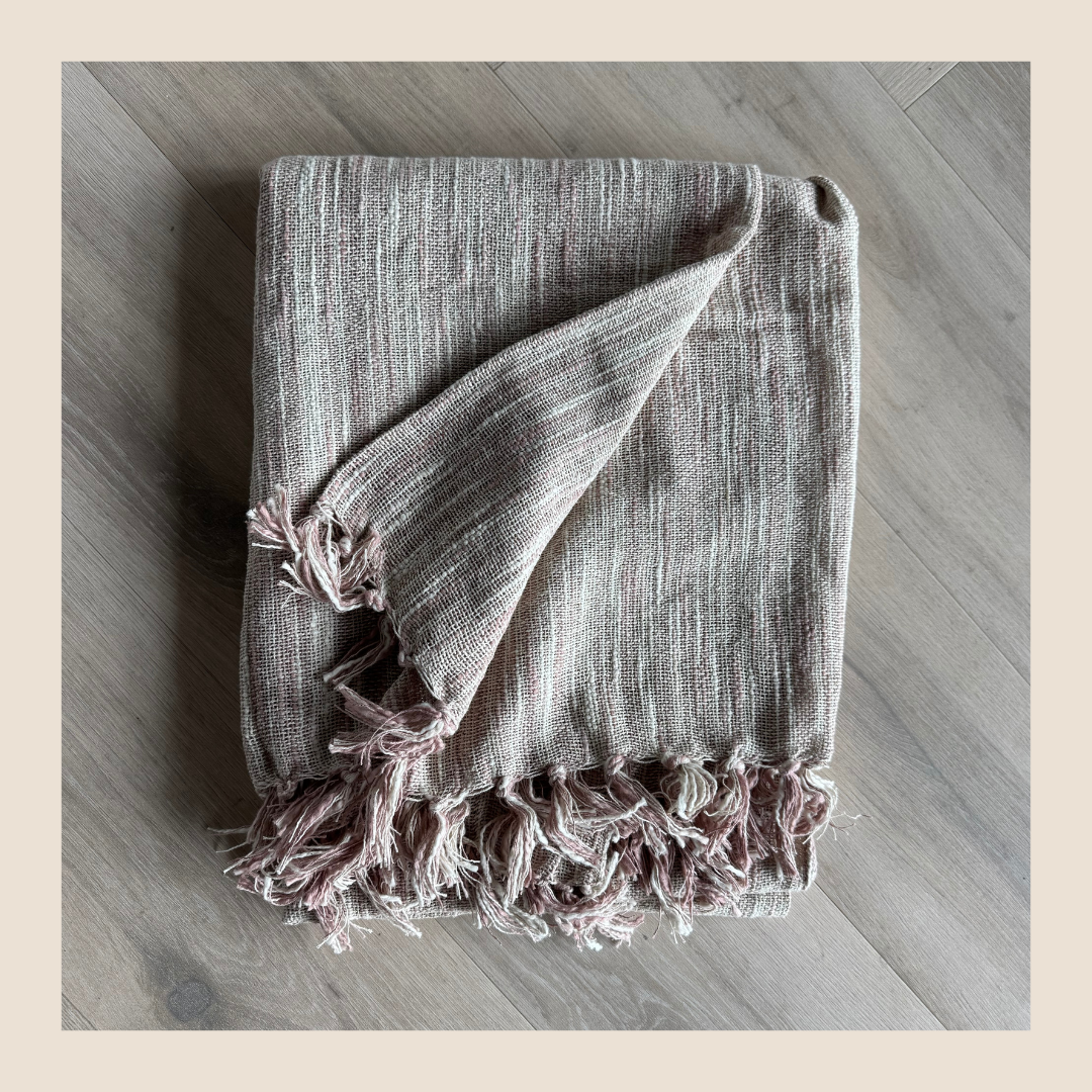 Plaid Marylin - Home Society