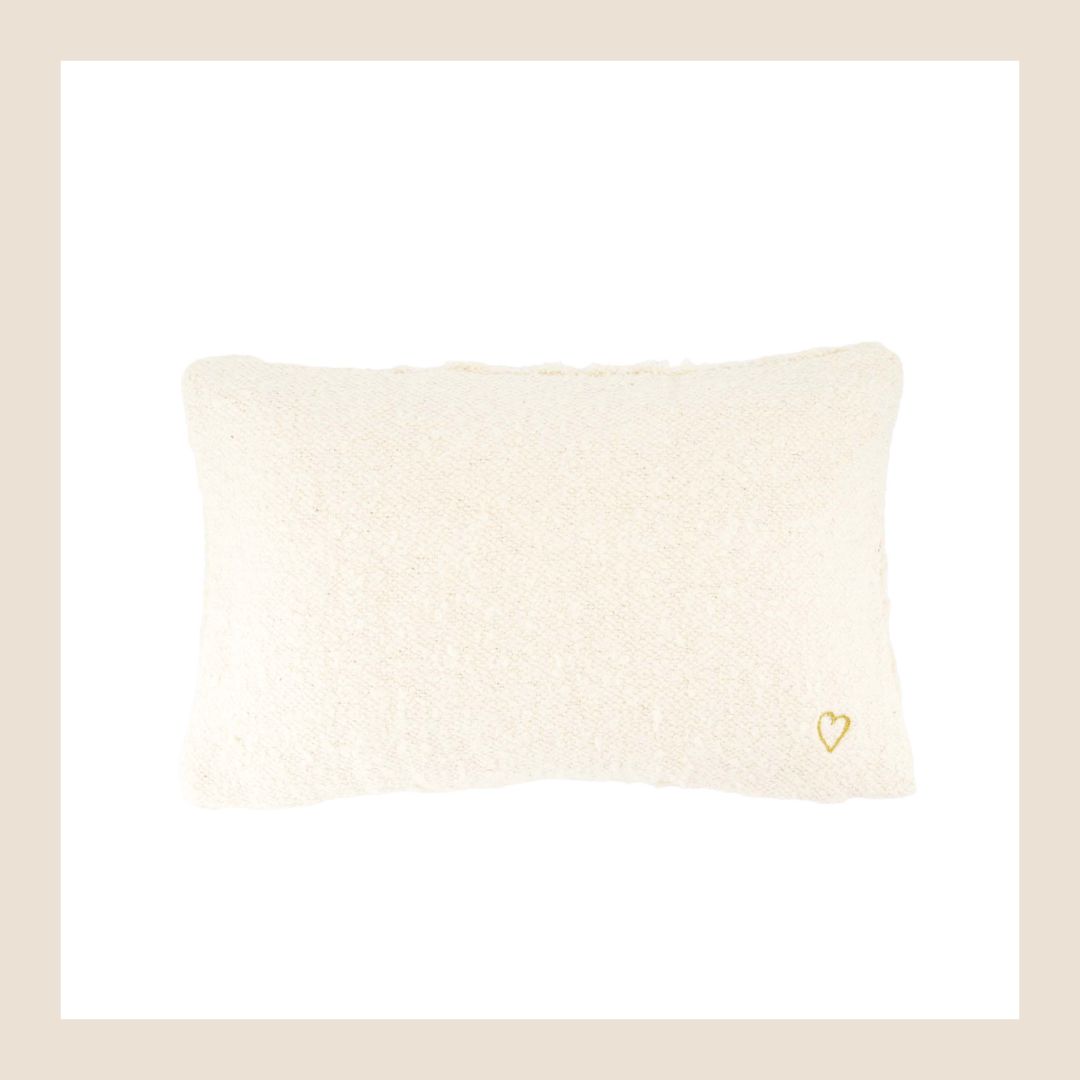 Zusss Bouclé kussen crème 30x50 cm Zusss Bouclé kussen crème 30x50 cm