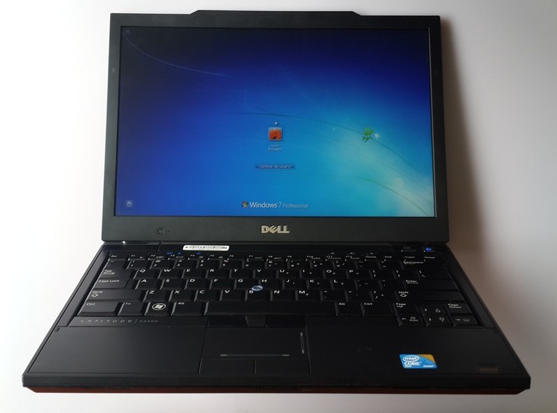 DELL Latitude E4300 (late 2008)