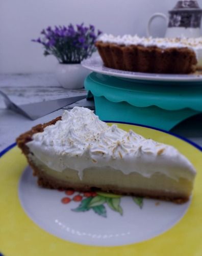 Porcion de lemon pie