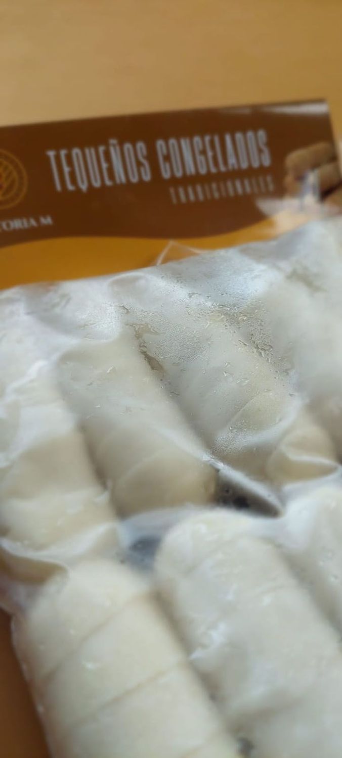 Tequeños congelados