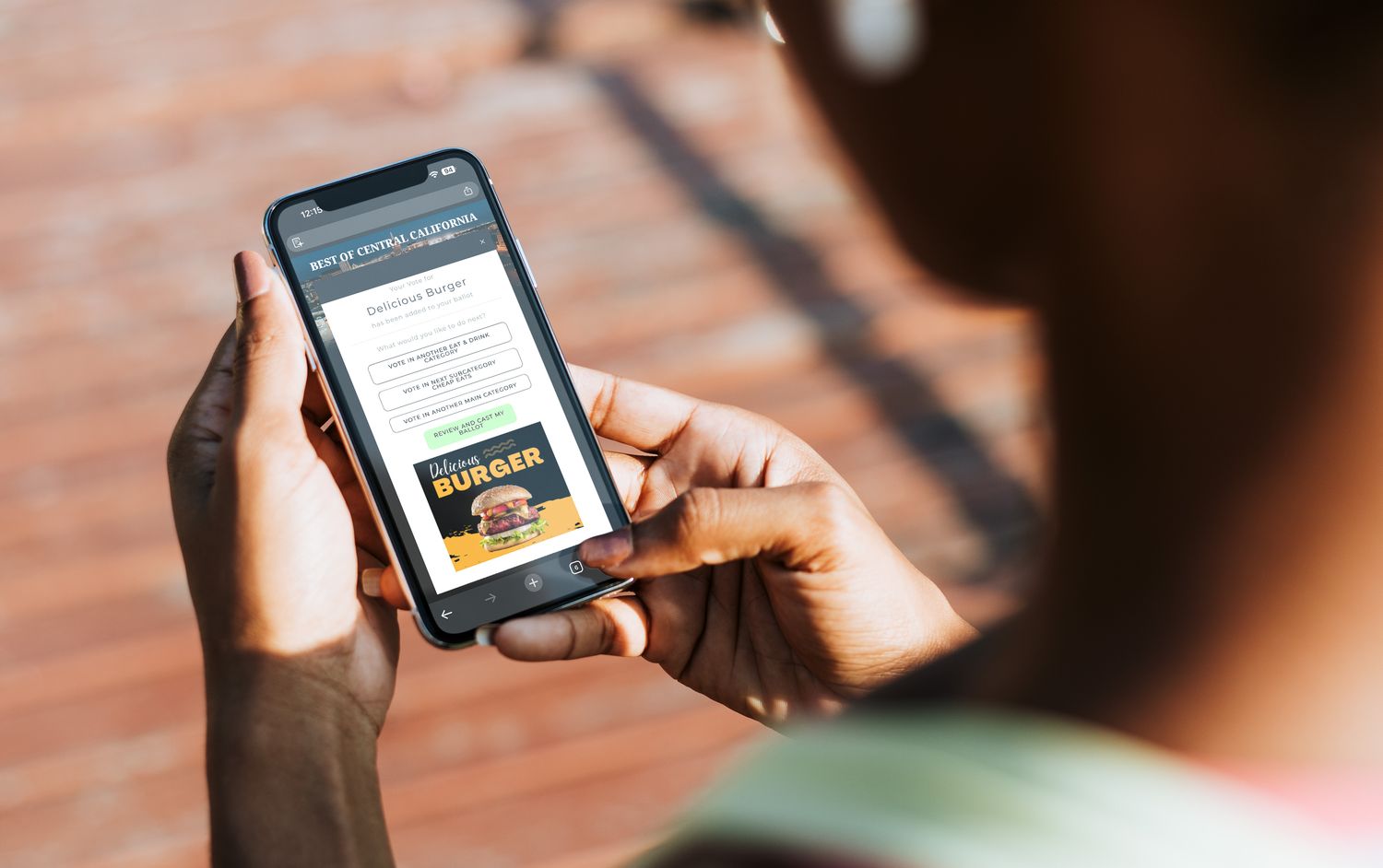 Voting Navigation Ad