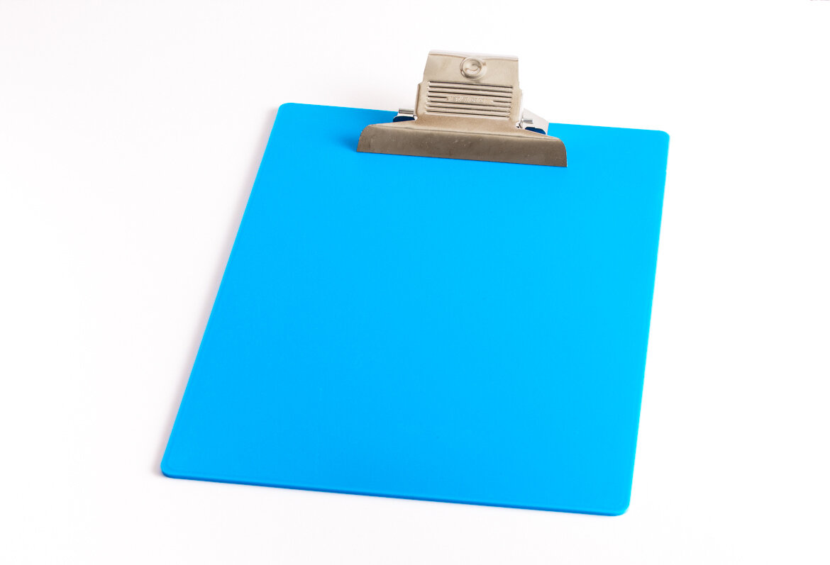 TABLA PLASTICA COLOR CARTA BACO PZ