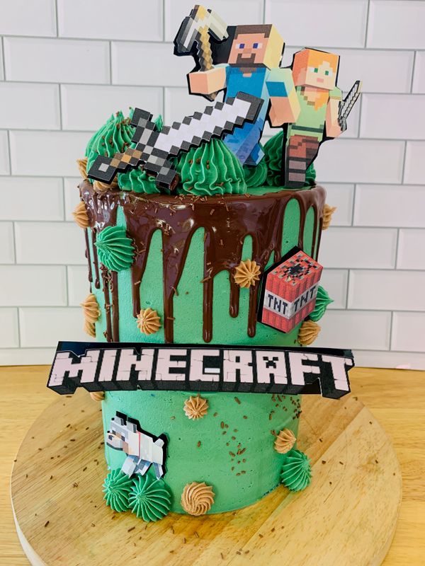 Minecraft Cake