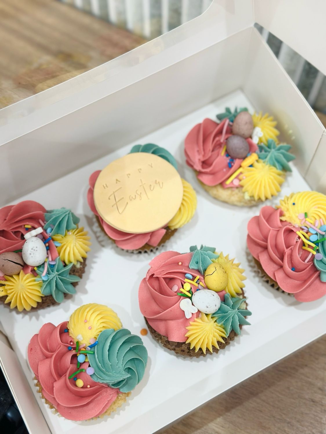 Easter Deluxe Cupcake box