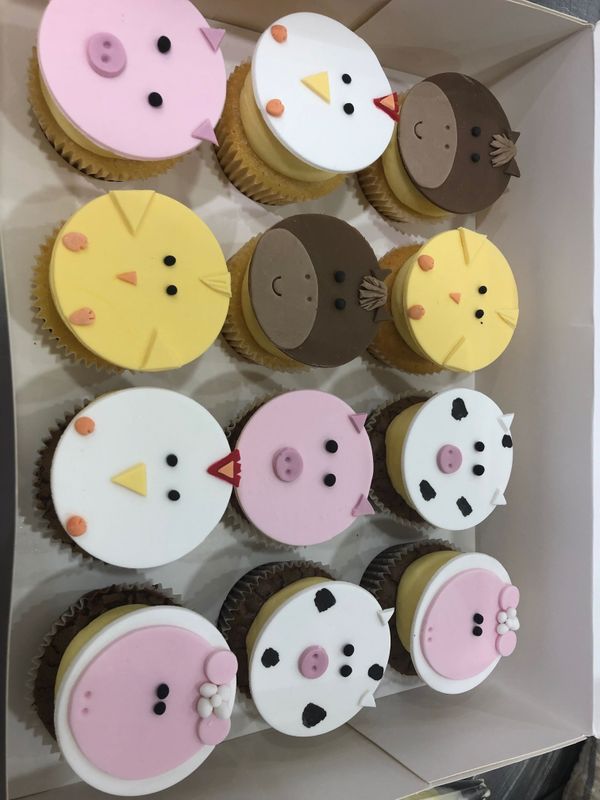 Custom Styled/Themed Cupcakes