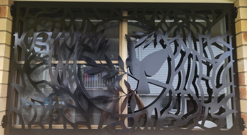 Security Screen Standard 1510x900 Frame Bird design