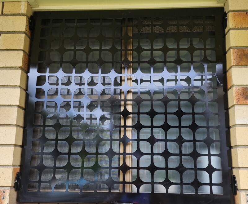 Security Screen Standard 910x900 Frame Simple Mesh design