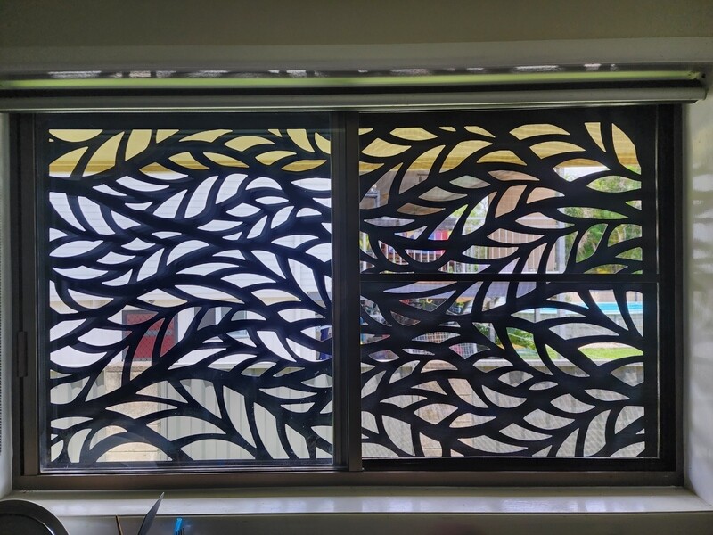 Security Screen Standard 1510x900 Frame Jungle design