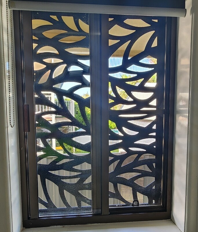 Security Screen Standard 610x900 Frame Jungle design