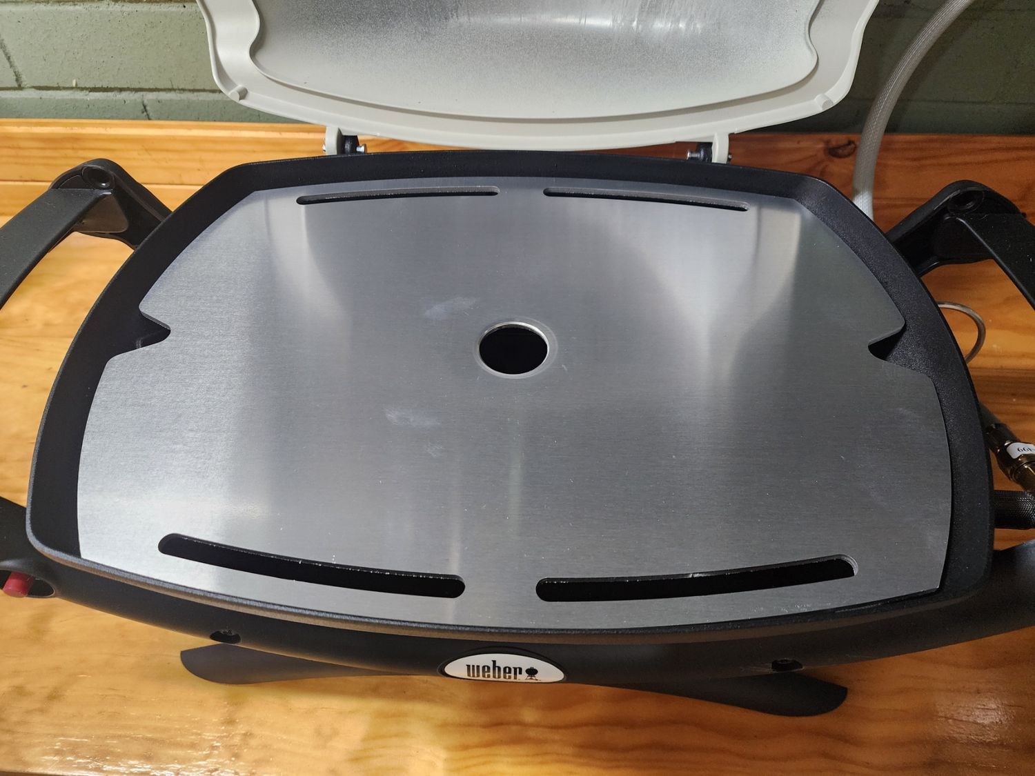 4mm Aluminum BBQ Plate oil drain &amp; slots will suit &amp; fit a Weber Baby Q1000