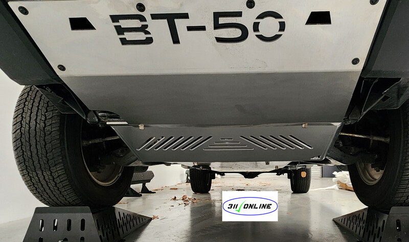 Mazda BT50 2021 onwards (Isuzu Eng) Front Plate Only