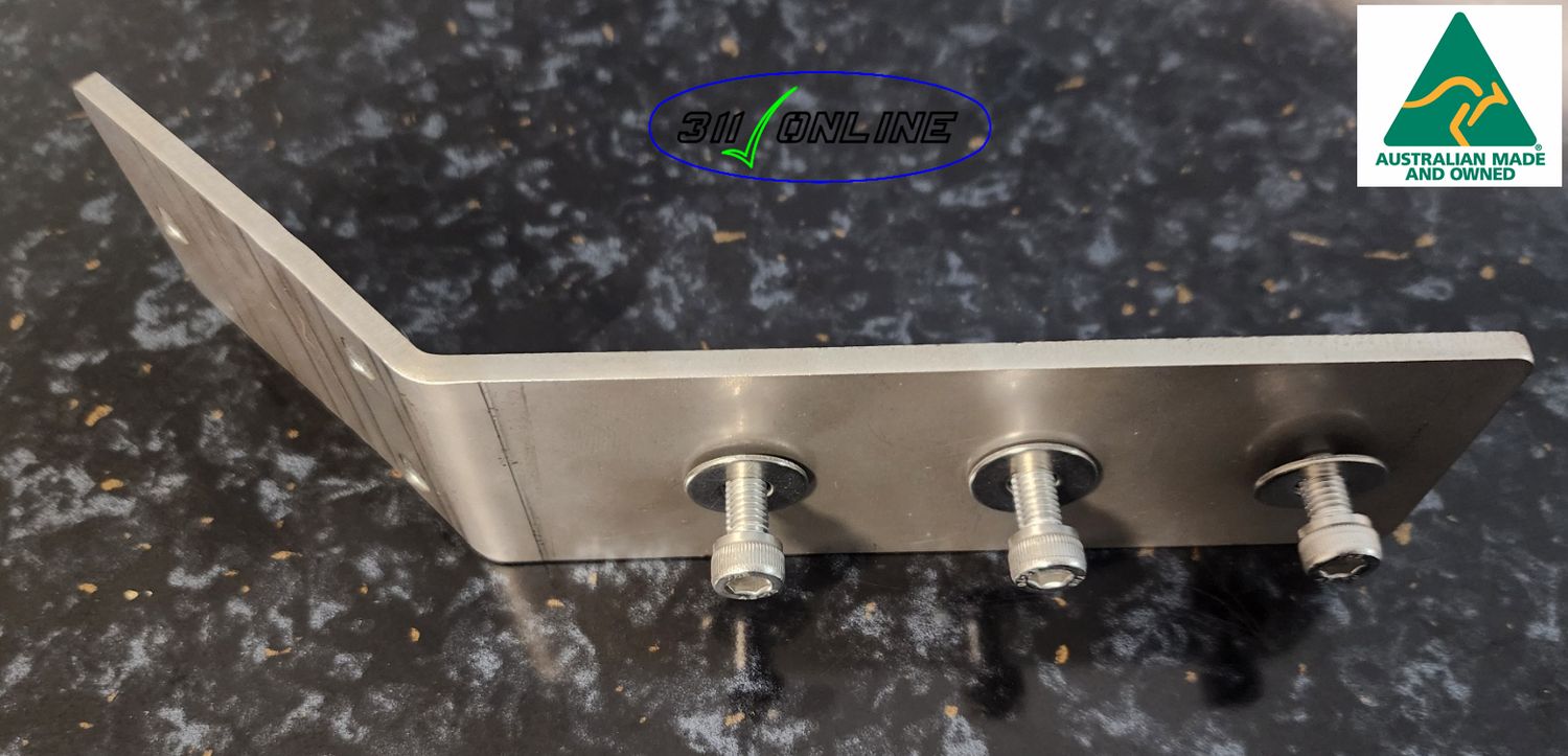 (86) Post to Slotted Bracket Plate