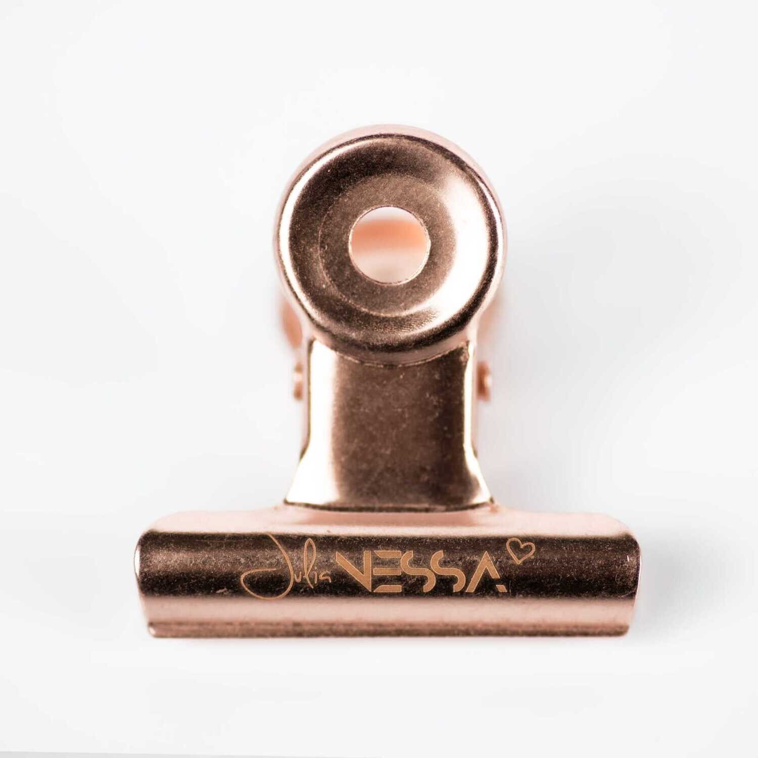 Julia Nessa - Krimptang / clips 1 st.