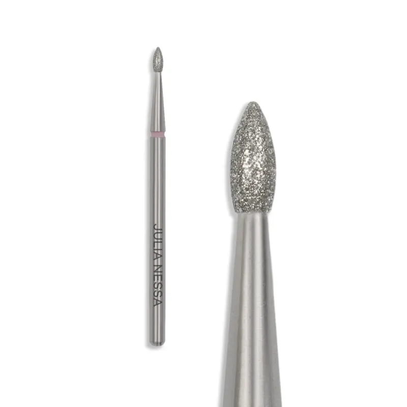 Julia Nessa - cuticle Bit no.10